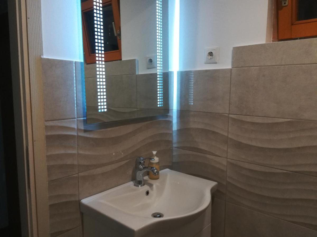 Izvor Apartment Ilok Luaran gambar